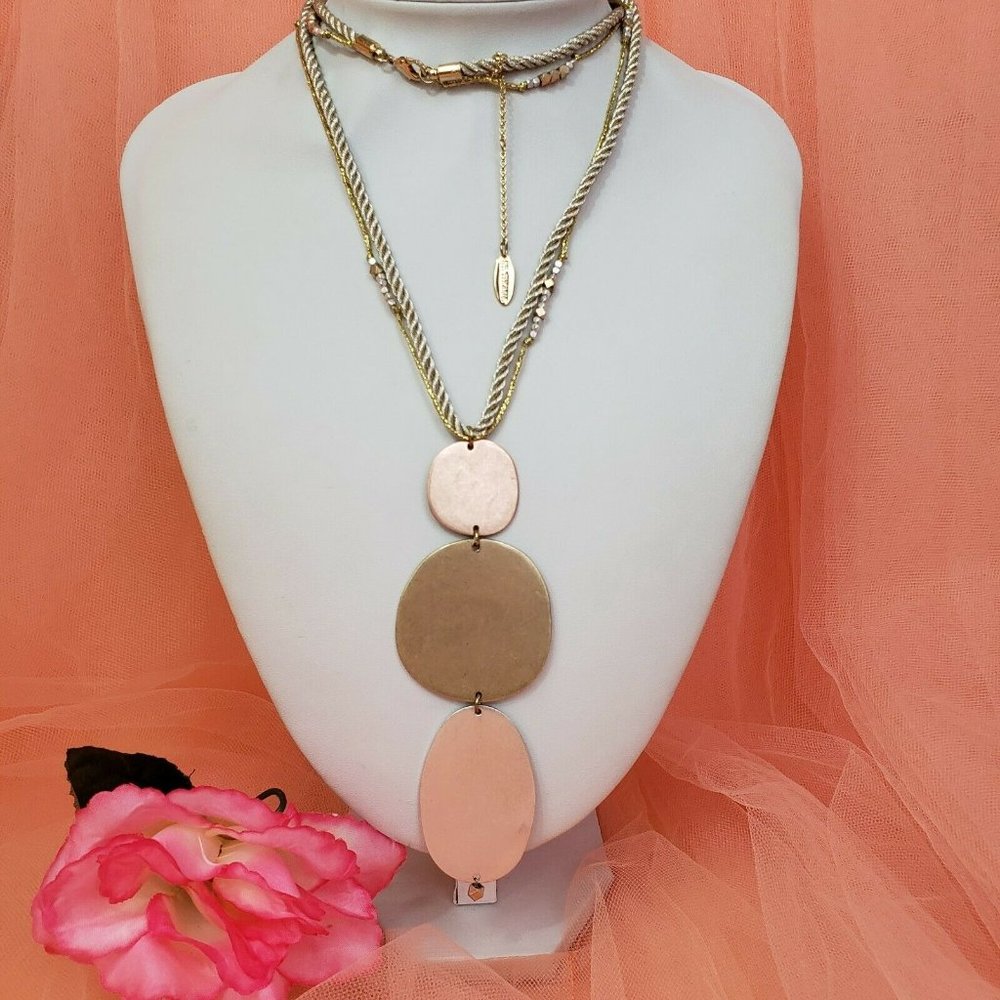 St. Thomas Gold Rope Necklace With Gold Tone Pendant